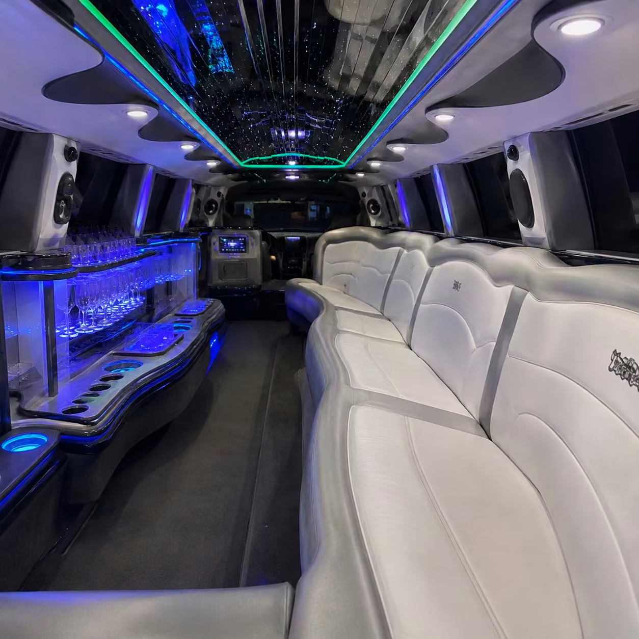 chrysler 300 limo interior